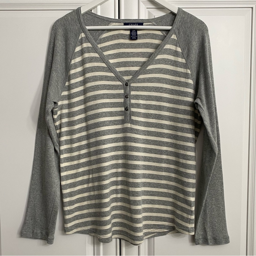 Chaps Size Large Knit V Neck Top Long Sleeves 3 Buttons Front Sweater Shirt